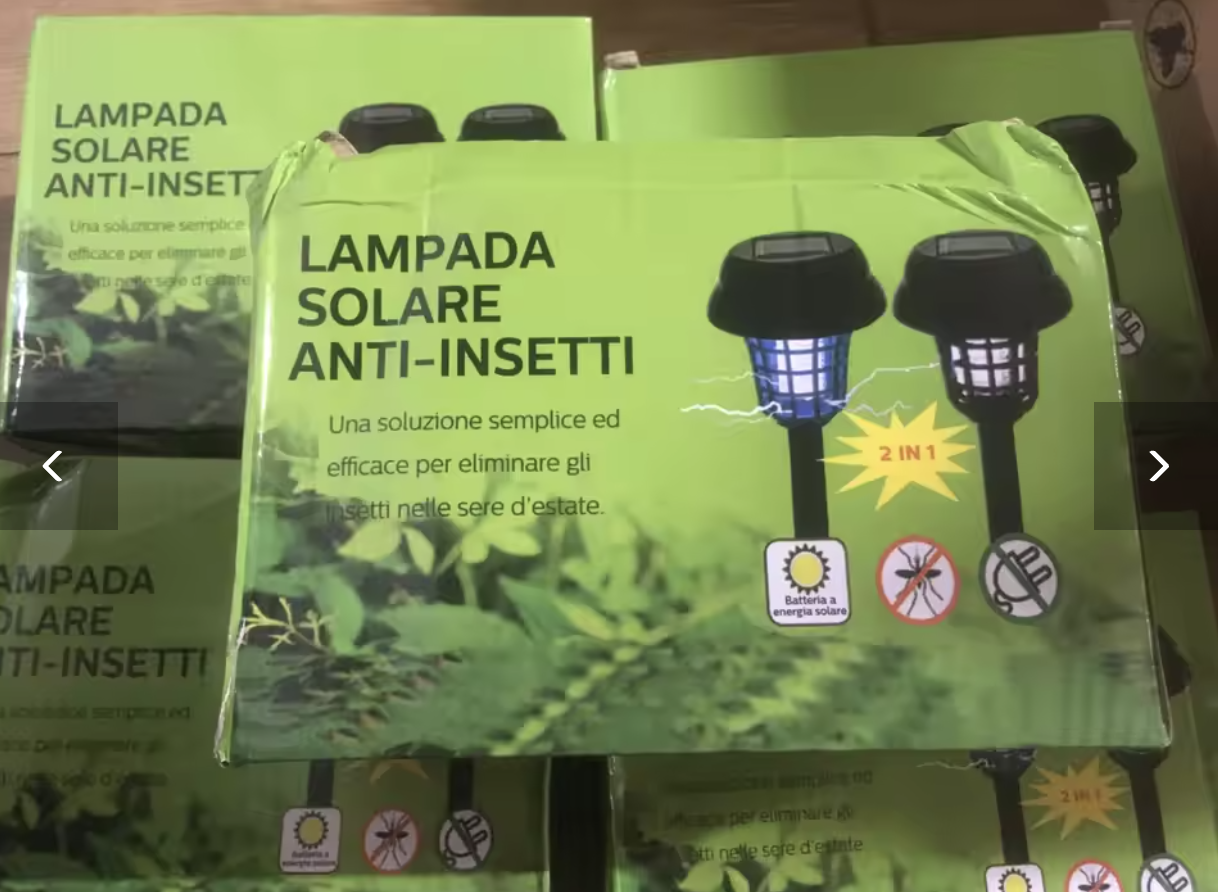 Photo envoyée par Murielle — Lampe solaire anti-moustiques